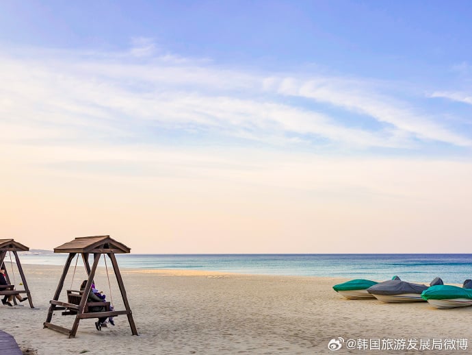 WEIBO